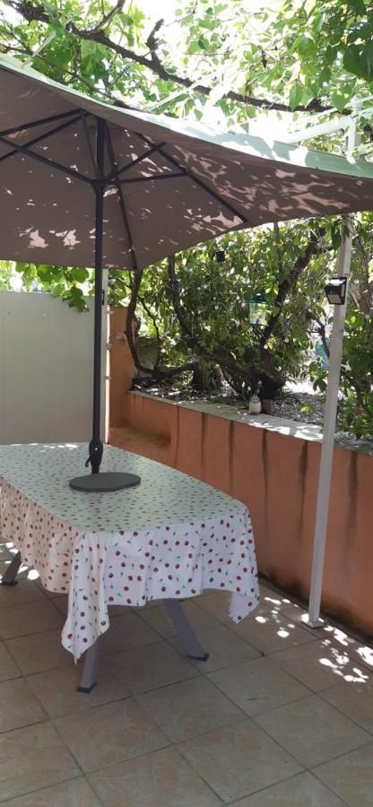 Chez Vero - Chambre D'Hote Privee - Proche Cassis Ste Baume Marseille Le Castelet Agora - Parking Clos - Aubagne Eksteriør bilde