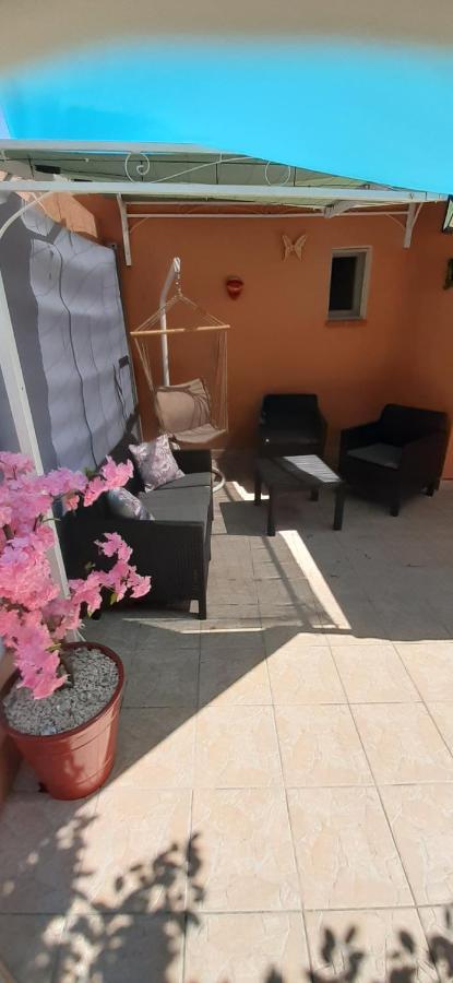 Chez Vero - Chambre D'Hote Privee - Proche Cassis Ste Baume Marseille Le Castelet Agora - Parking Clos - Aubagne Eksteriør bilde